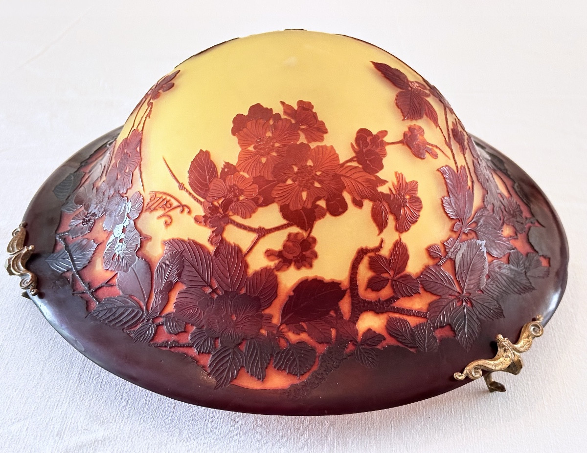 Emile Gallé (1846-1904) à Nancy lustre ou plafonnier à vasque époque Art Nouveau 1900