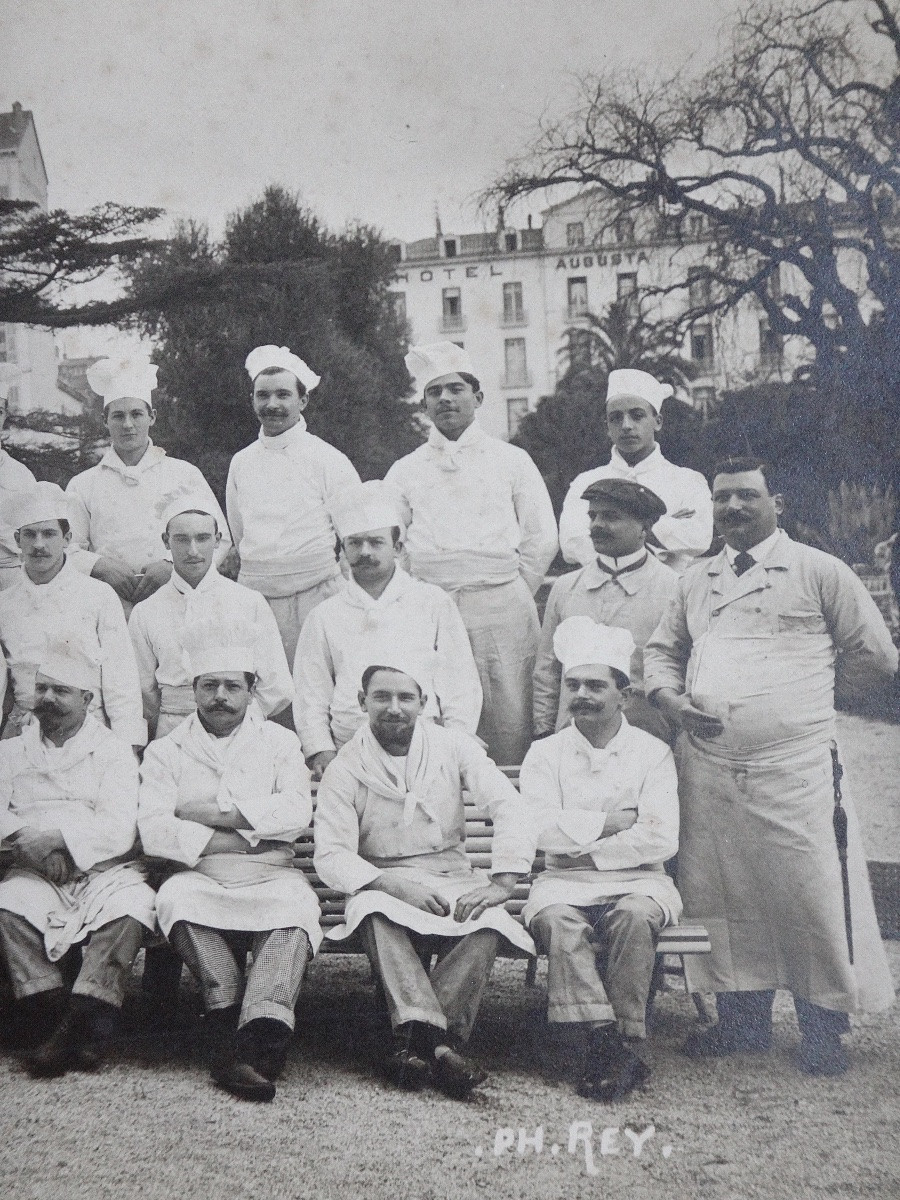 Photo Of The Carlton In Cannes Kitchen Brigade Auguste Escoffier Season 1912-13-photo-2