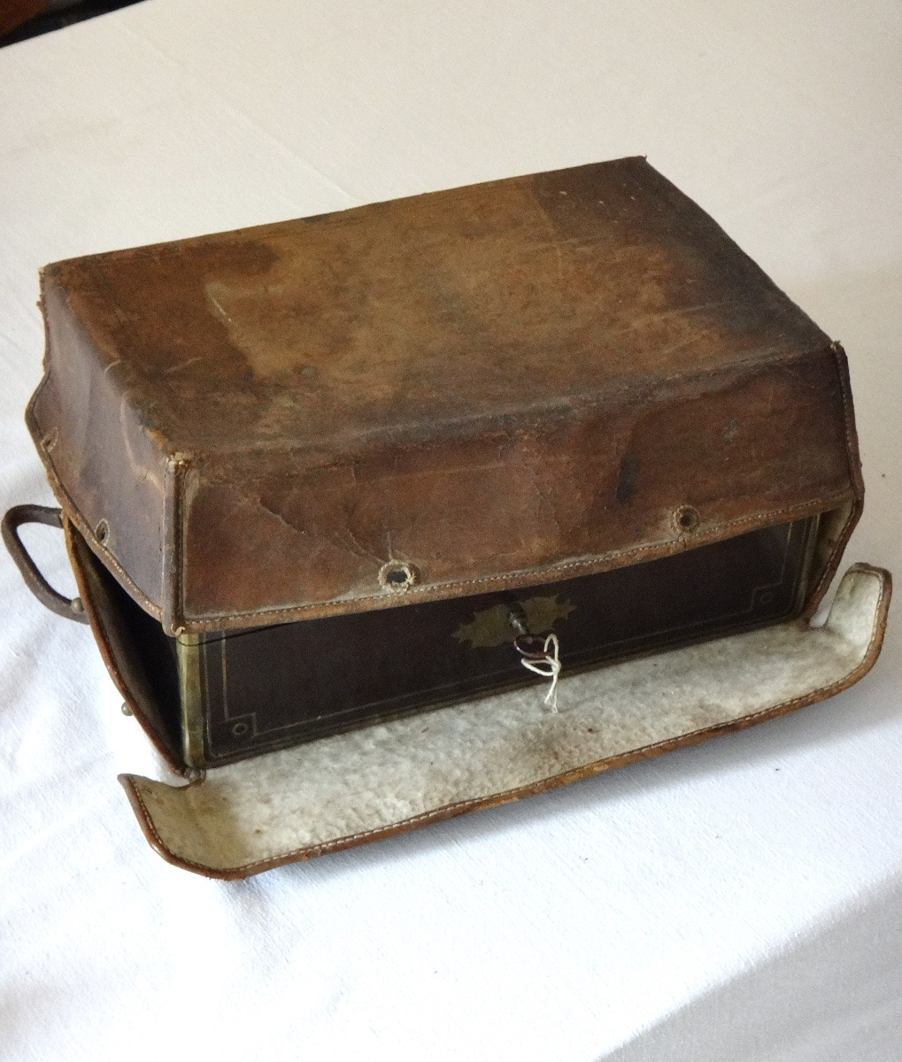 Aucoc In Paris Travel Kit With Bottles In Solid Silver And Crystal, Early 19th Century-photo-2