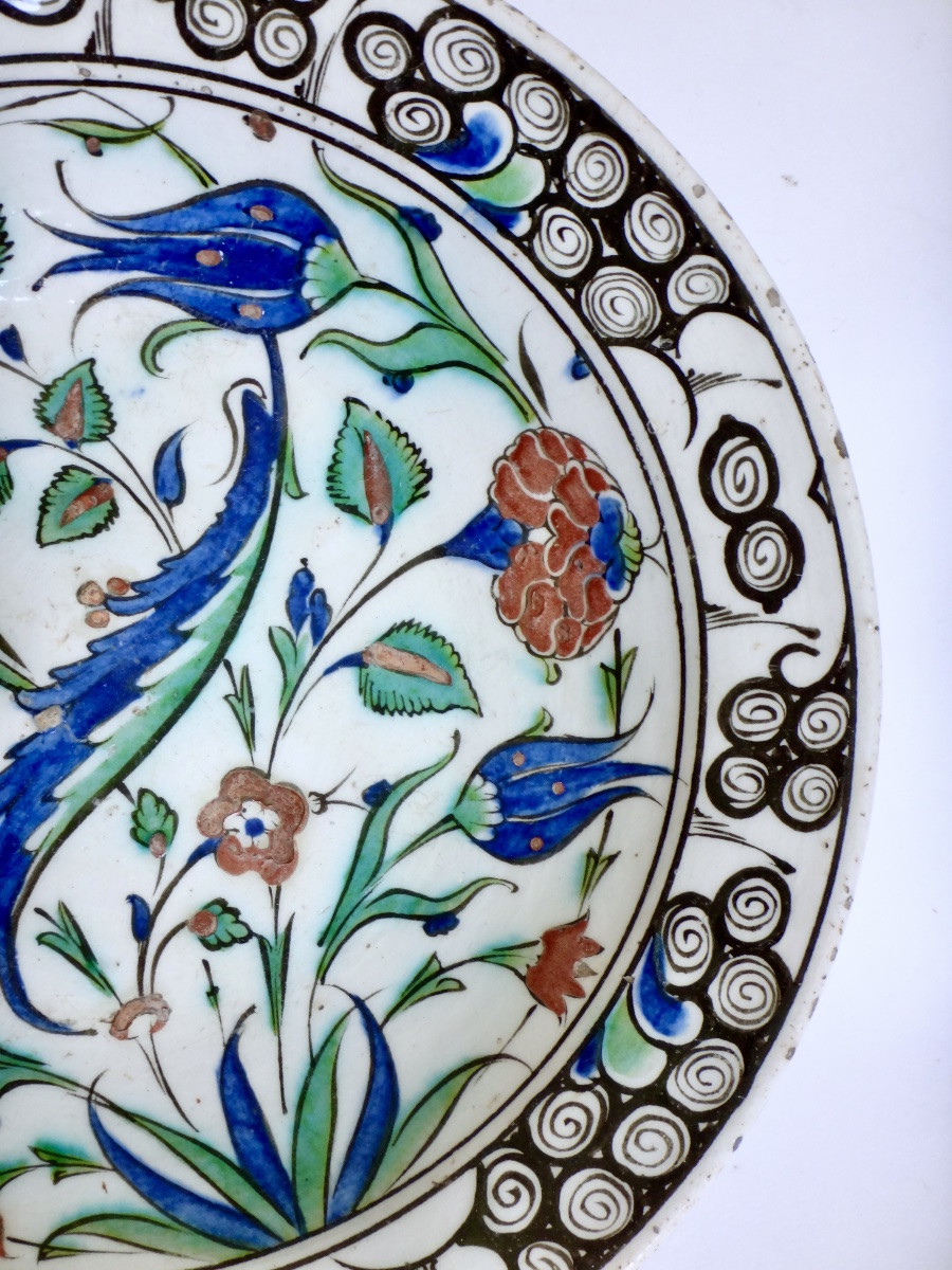 Iznik Ceramic Dish With Saz Palm - Circa 1600-photo-3