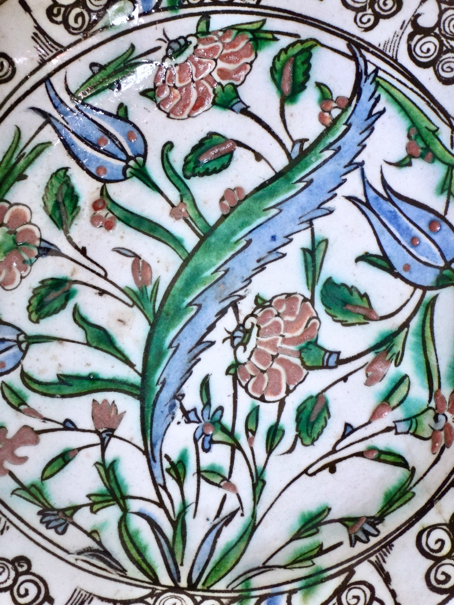 Iznik Earthenware Dish With Saz Palm - Circa 1600-photo-4