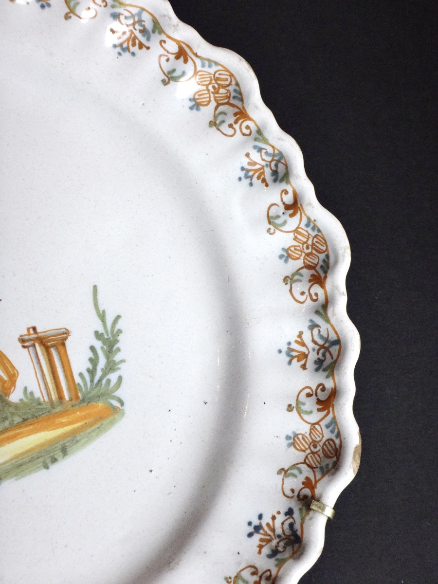 Manufacture De Lyon Pair Of Plates In 18th Century Polychrome Earthenware-photo-1