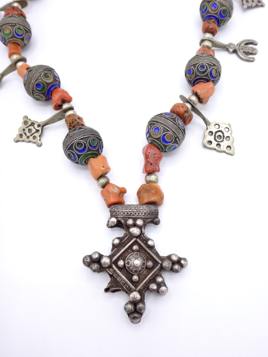 Kabyle Berber Beni Yenni Necklace - Silver "taza" Beads And "el Merjane" Red Coral-photo-5