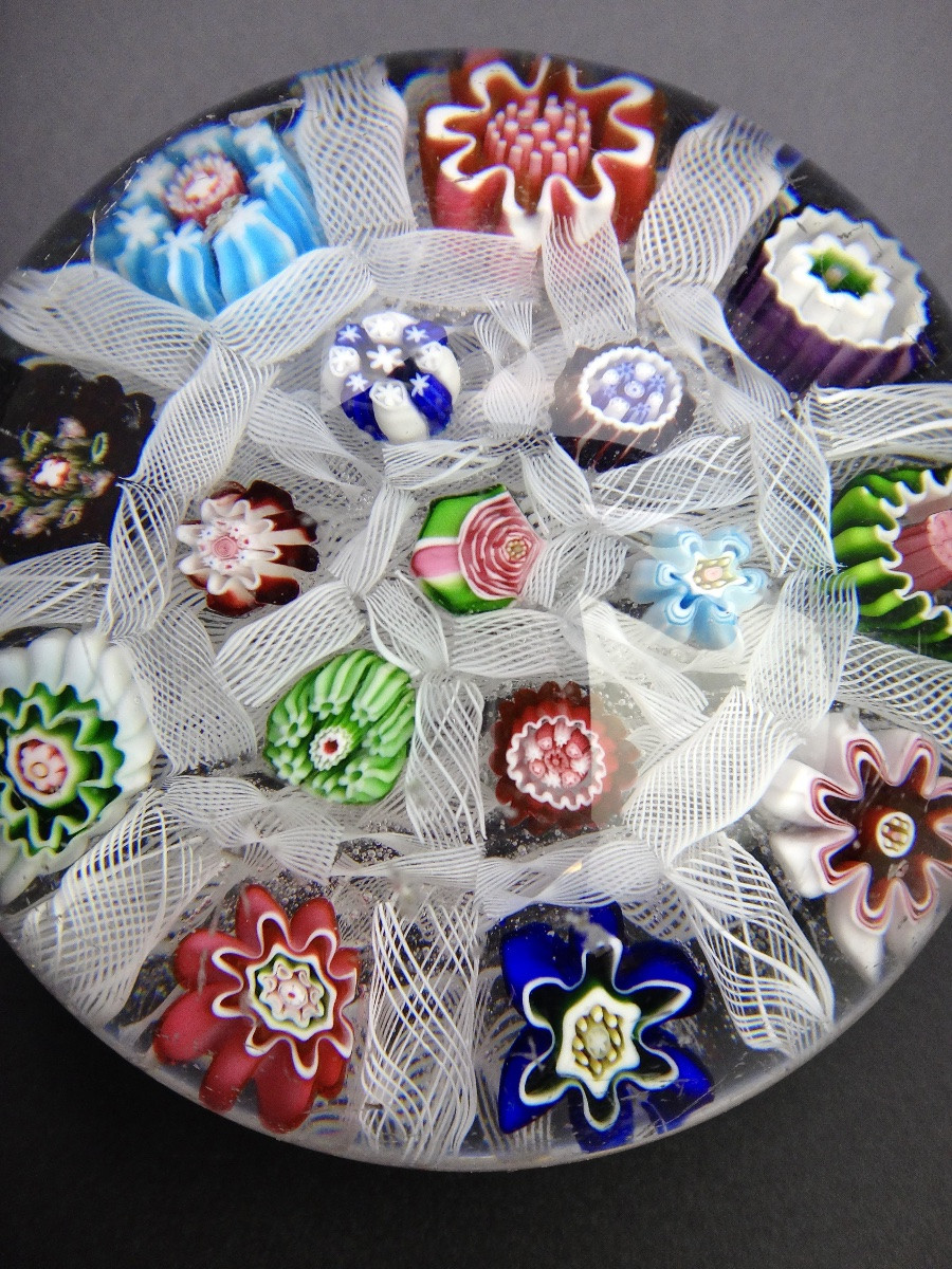 Clichy Sulfide Paperweight With Polychrome Twists And Candies 19th Century-photo-3