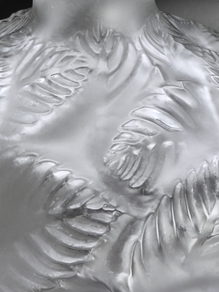 René LALIQUE  Vase ORMEAUX  1ère Édition de 1926 signé et numéroté  N°984-photo-3