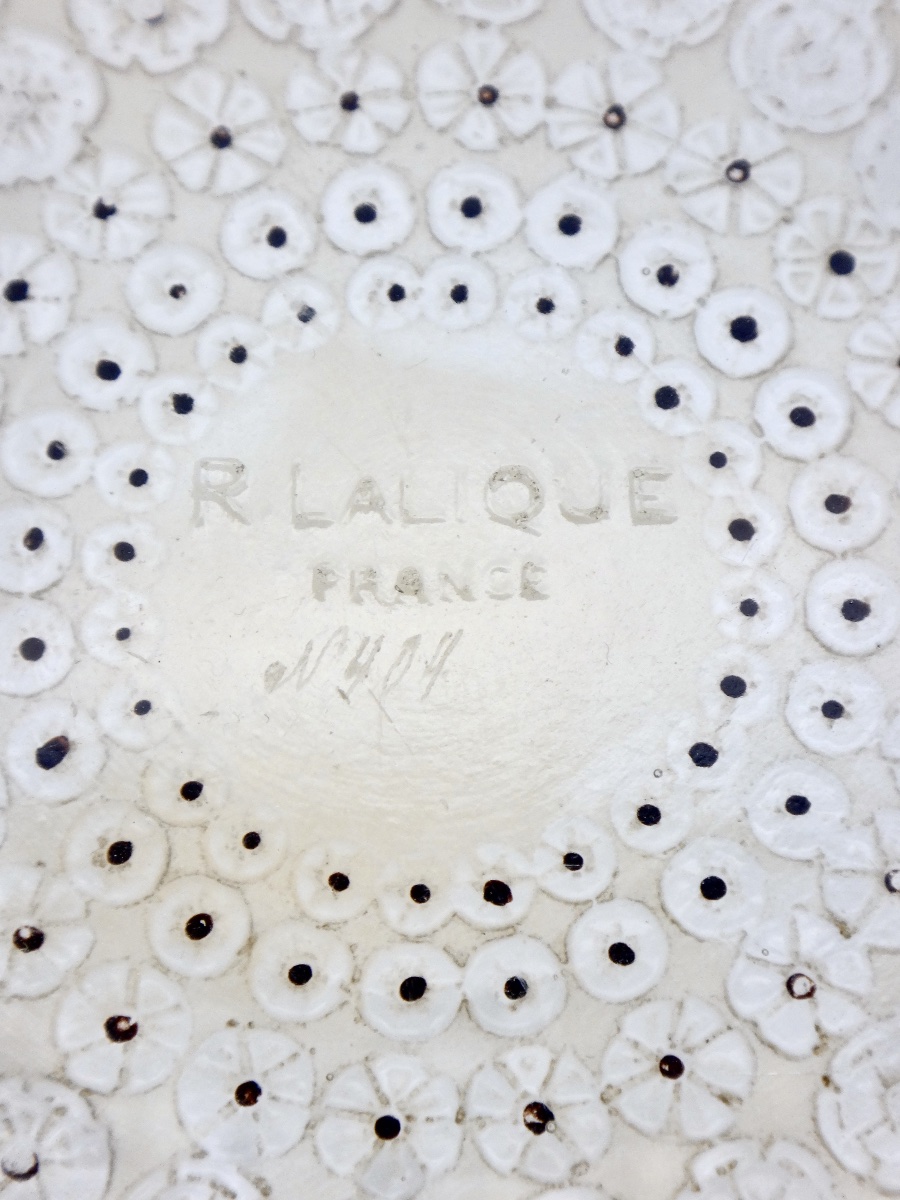 René Lalique Nemours Bowl  Signed And Numbered No. 404 First Edition Produced Circa 1929-photo-2