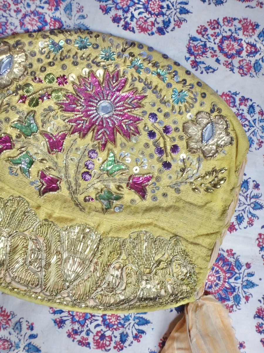 Coiffe traditionnelle alsacienne dite bonnet à bec époque XVIIIe-photo-4