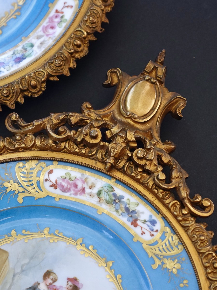 Pair Of Sèvres Porcelain Wall Plates With Bronze Frames In The 19th-century Rocaille Style 1876-photo-4