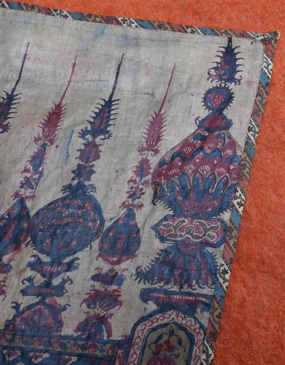 Indienne rare Tenture Qanat peinte à la main Kalamkari en Chintz glacé époque XVIIIe Siècle -photo-2