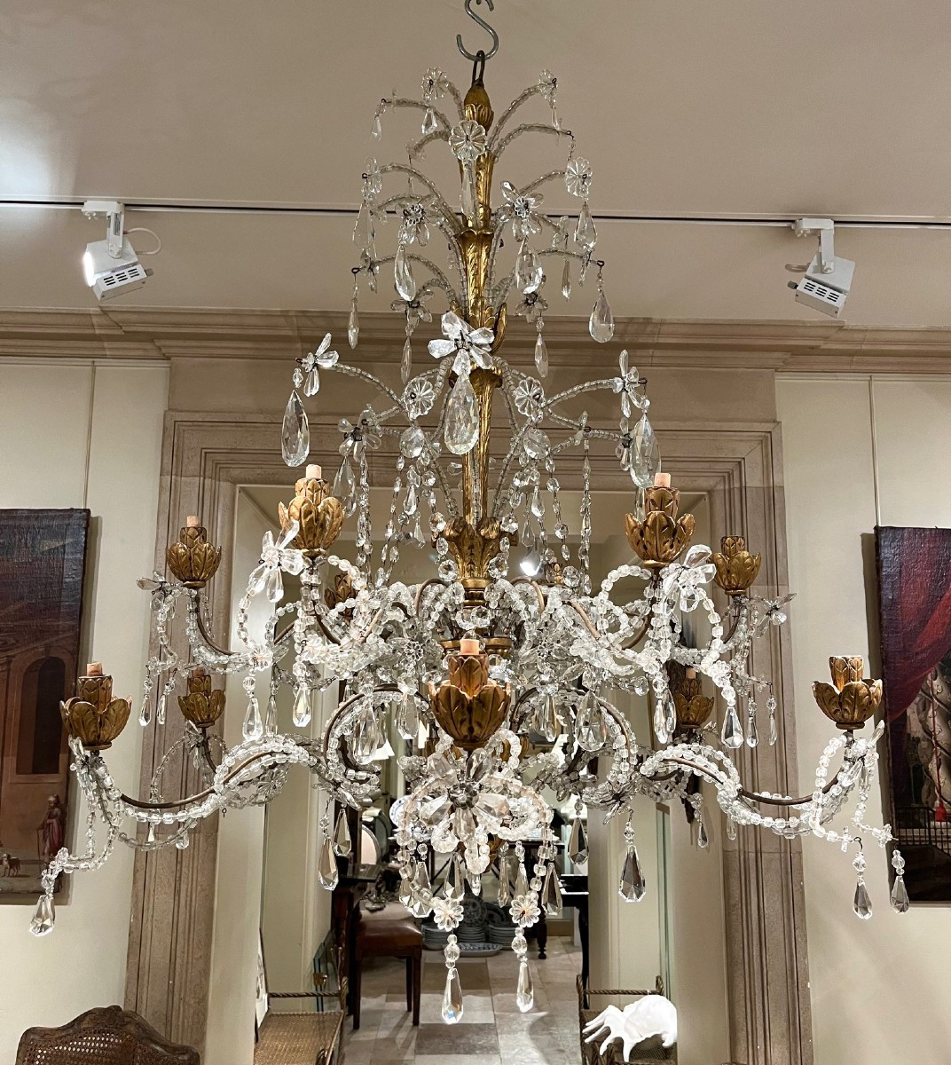 Lustre italien 18ème en bois doré et verre