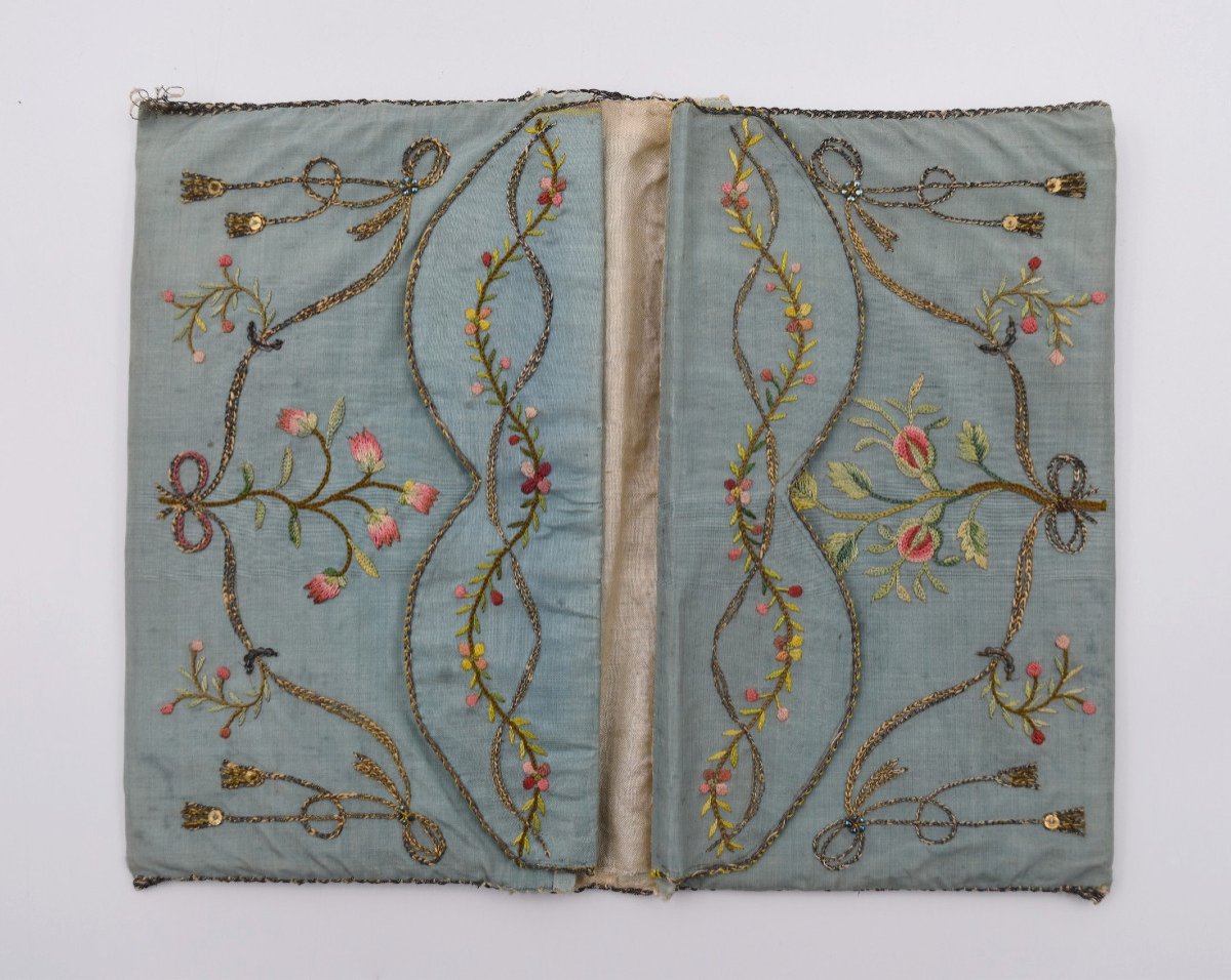 Embroidered Silk Pouch With Two Compartments Revolutionary Period 1789 1794-photo-4