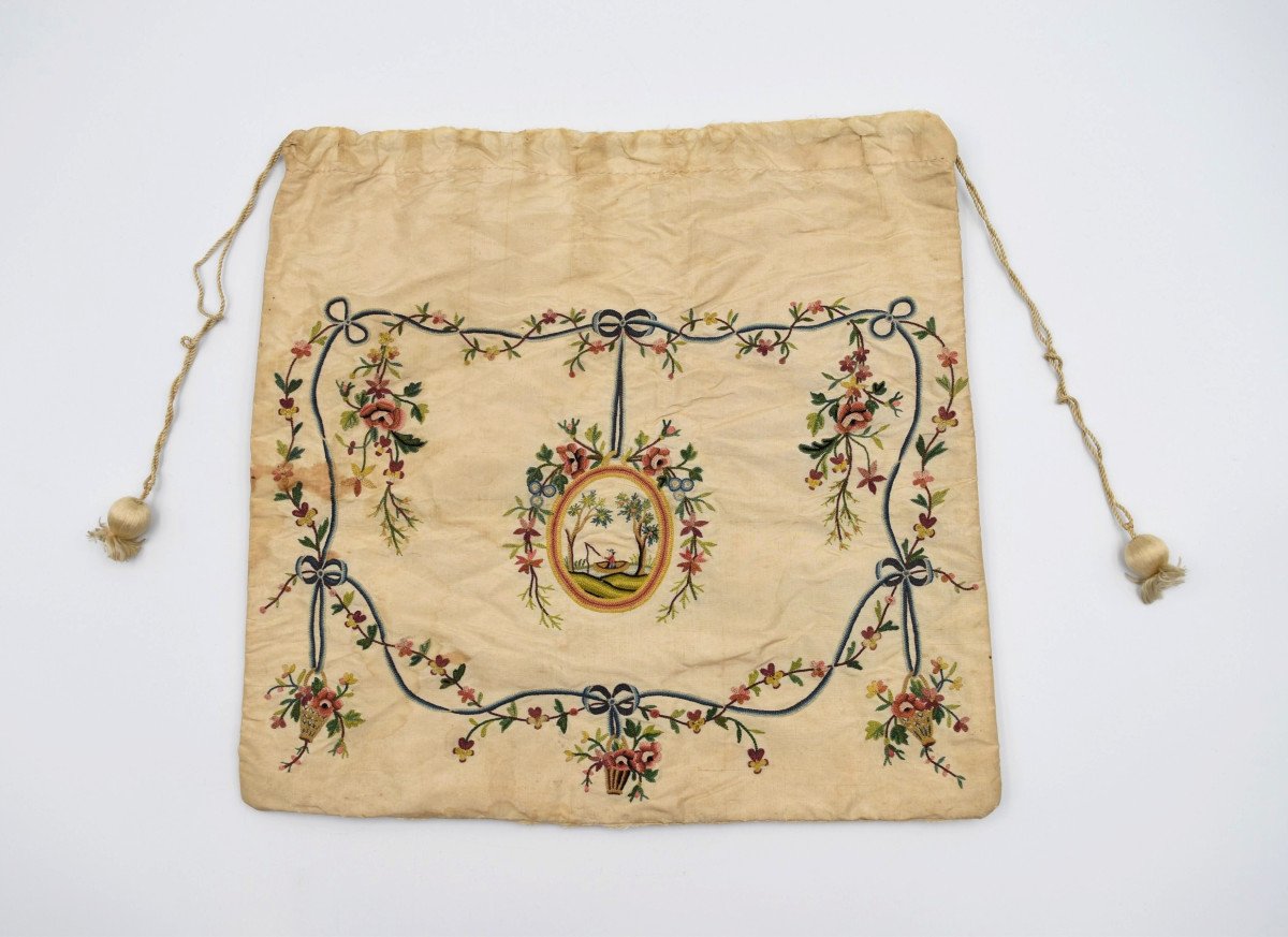 Embroidered Silk Pouch Second Half Of The Eighteenth Century