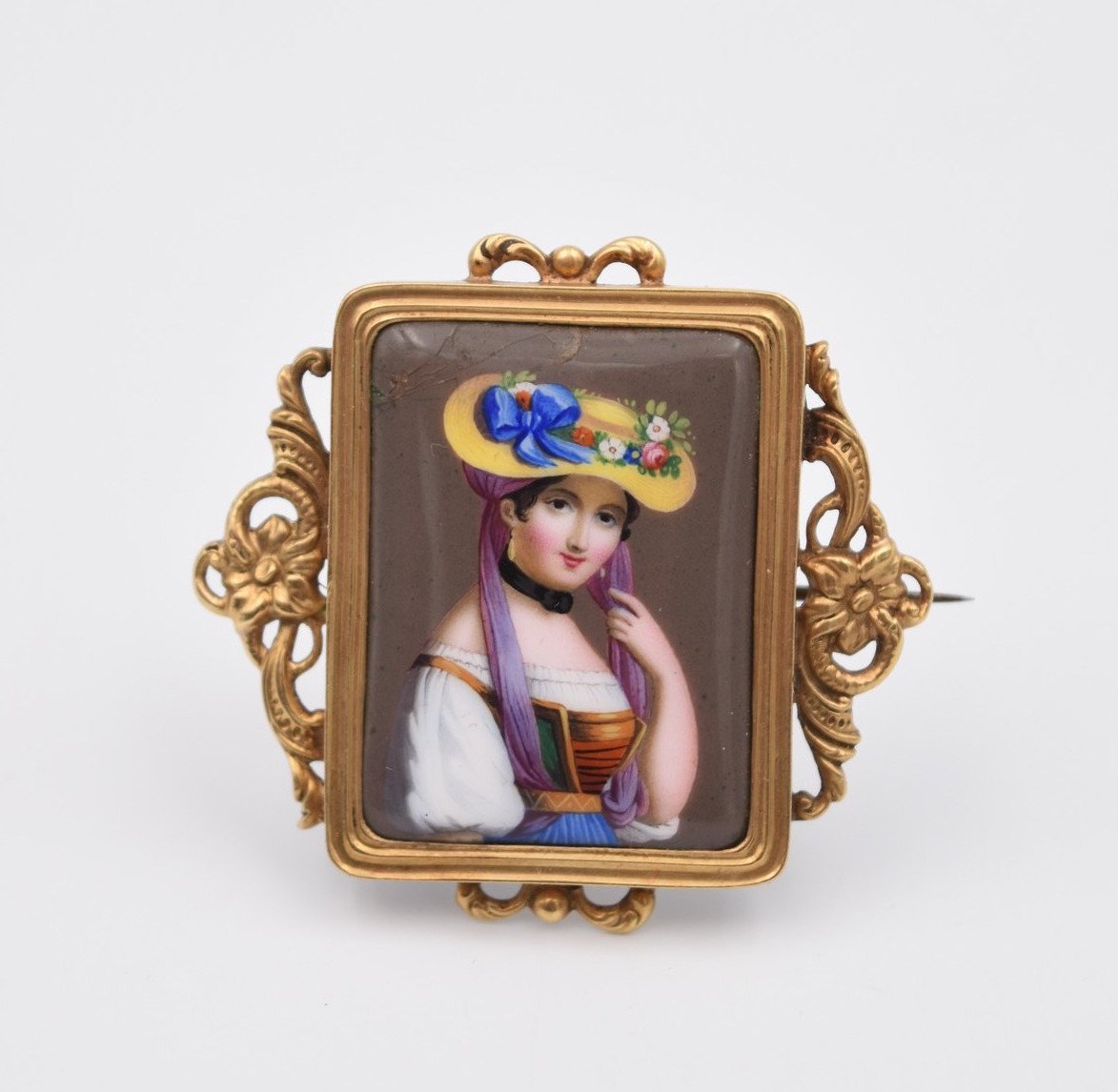 Portrait Jewel: Brooch Gold And Enamels On Copper Portrait Of Nineteenth Italian Woman