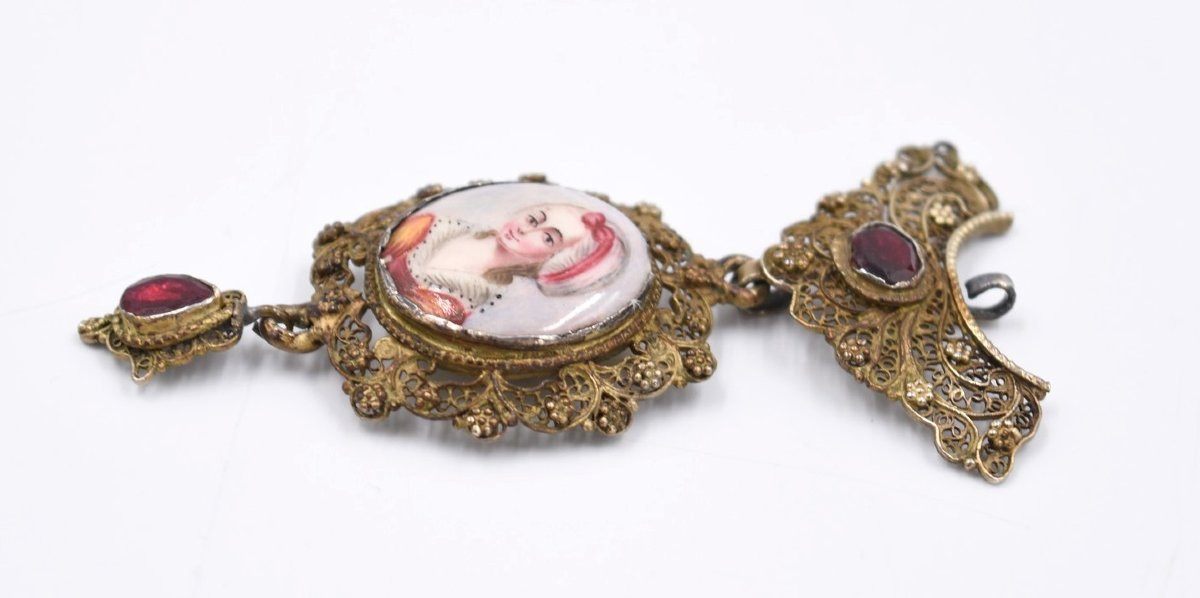 Miniature Portrait Pendant On Porcelain, Early 19th Century, Vermeil Filigree -photo-1
