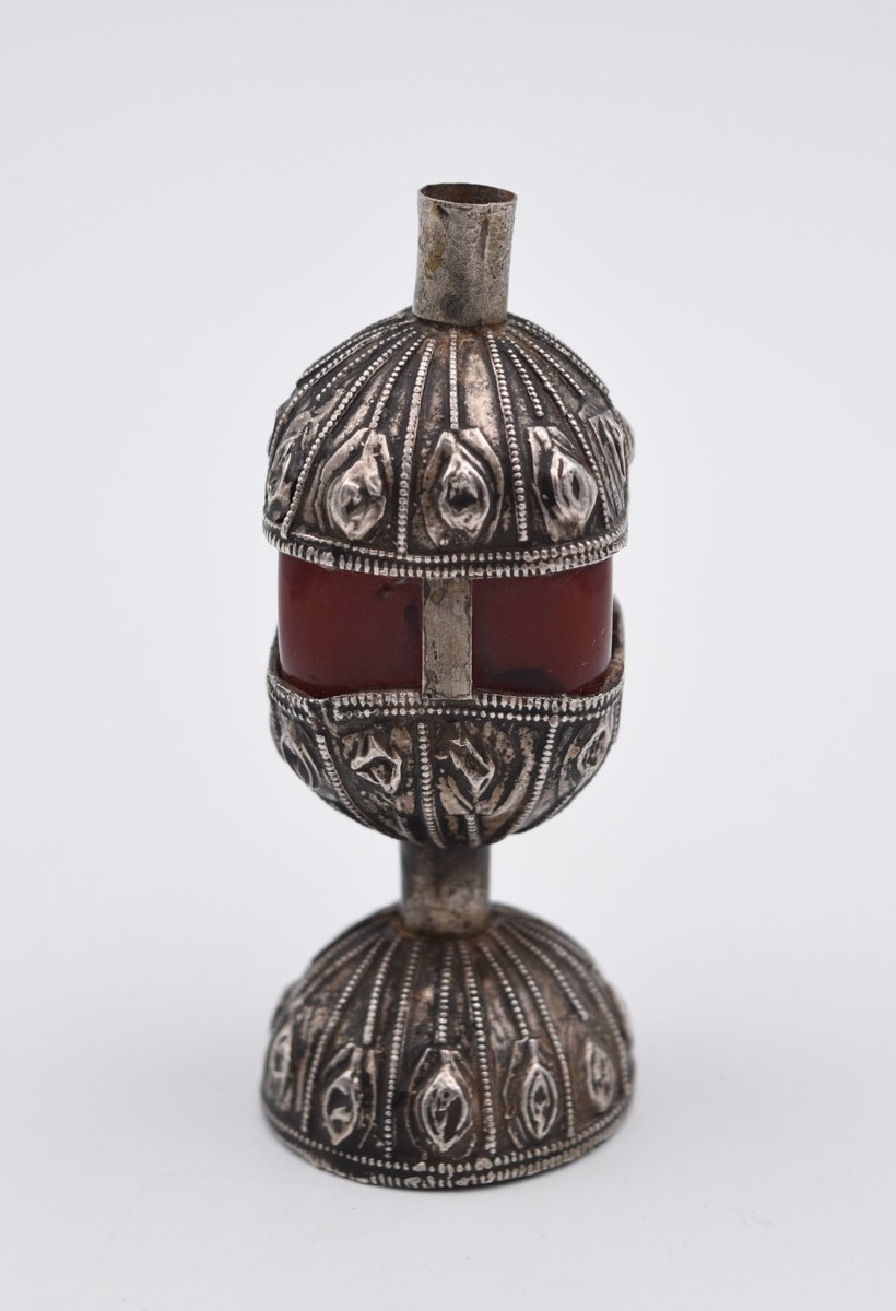 Antique Yemeni Kohl Box Yemen Silver And Bakelite Futuran