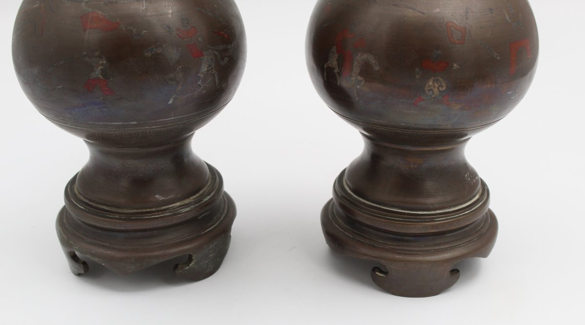 Pair Of Patina Bronze Vases With Medal And Niello Decor Vietnam Circa 1900-photo-2
