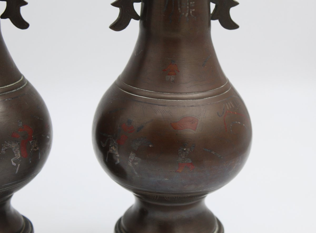 Pair Of Patina Bronze Vases With Medal And Niello Decor Vietnam Circa 1900-photo-6