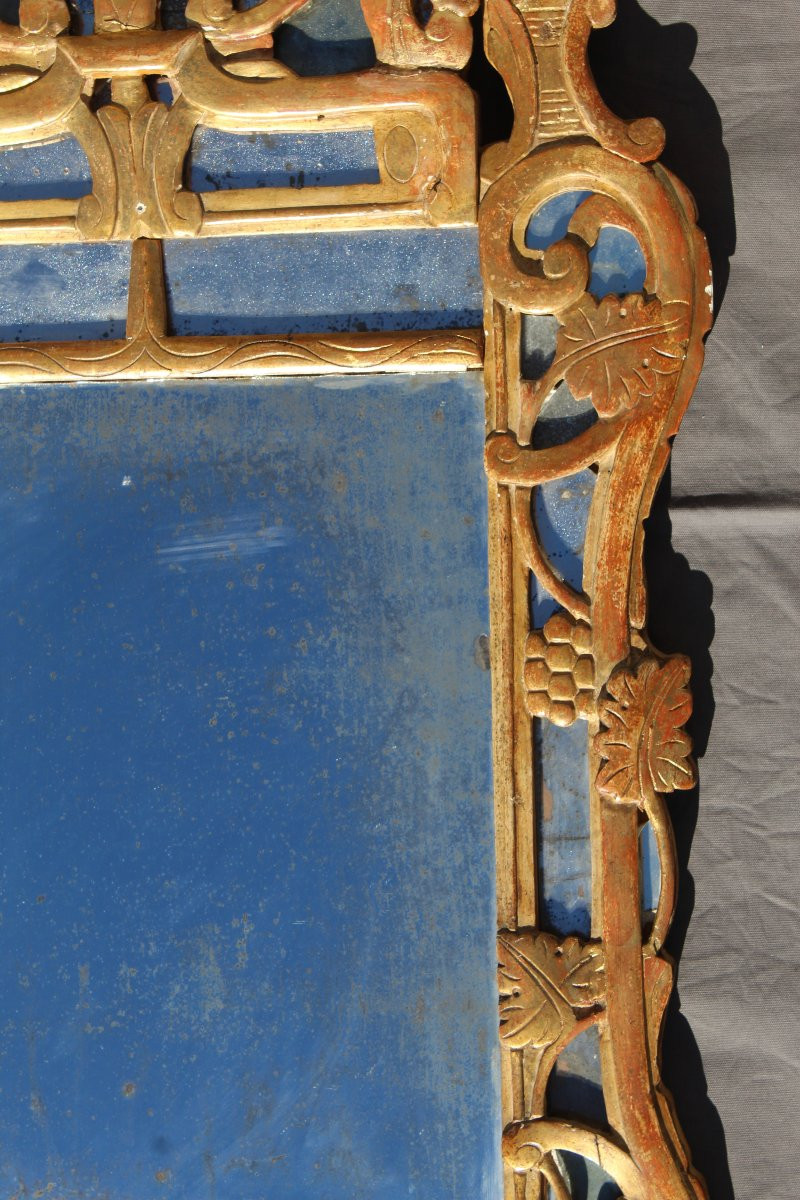 Grand miroir à parecloses dit de Beaucaire d' époque Louis XV en bois doré-photo-4