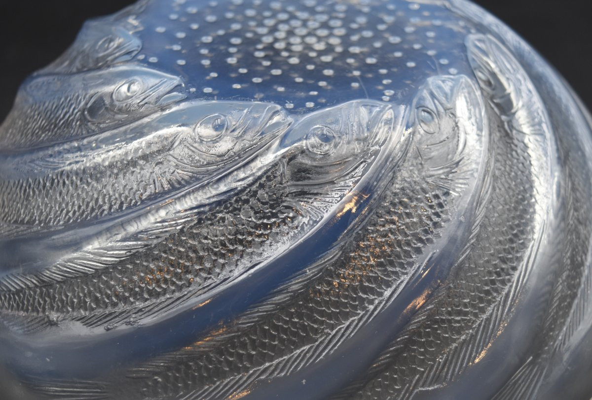 René Lalique Art Deco Opalescent Glass Bowl, Fish Pattern-photo-3