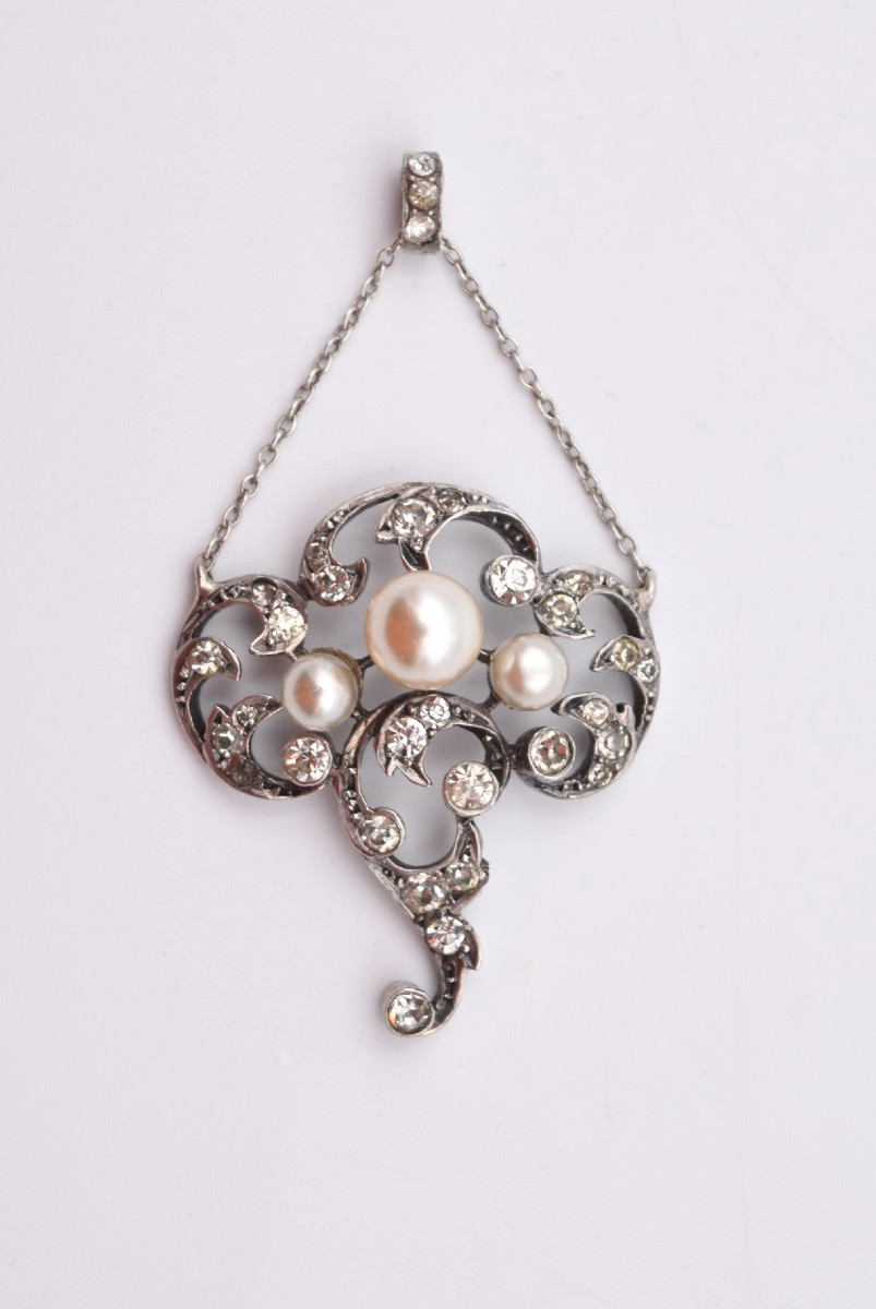 Antique Belle époque Pendant, Circa 1900, Silver, Pearls And Rhinestones