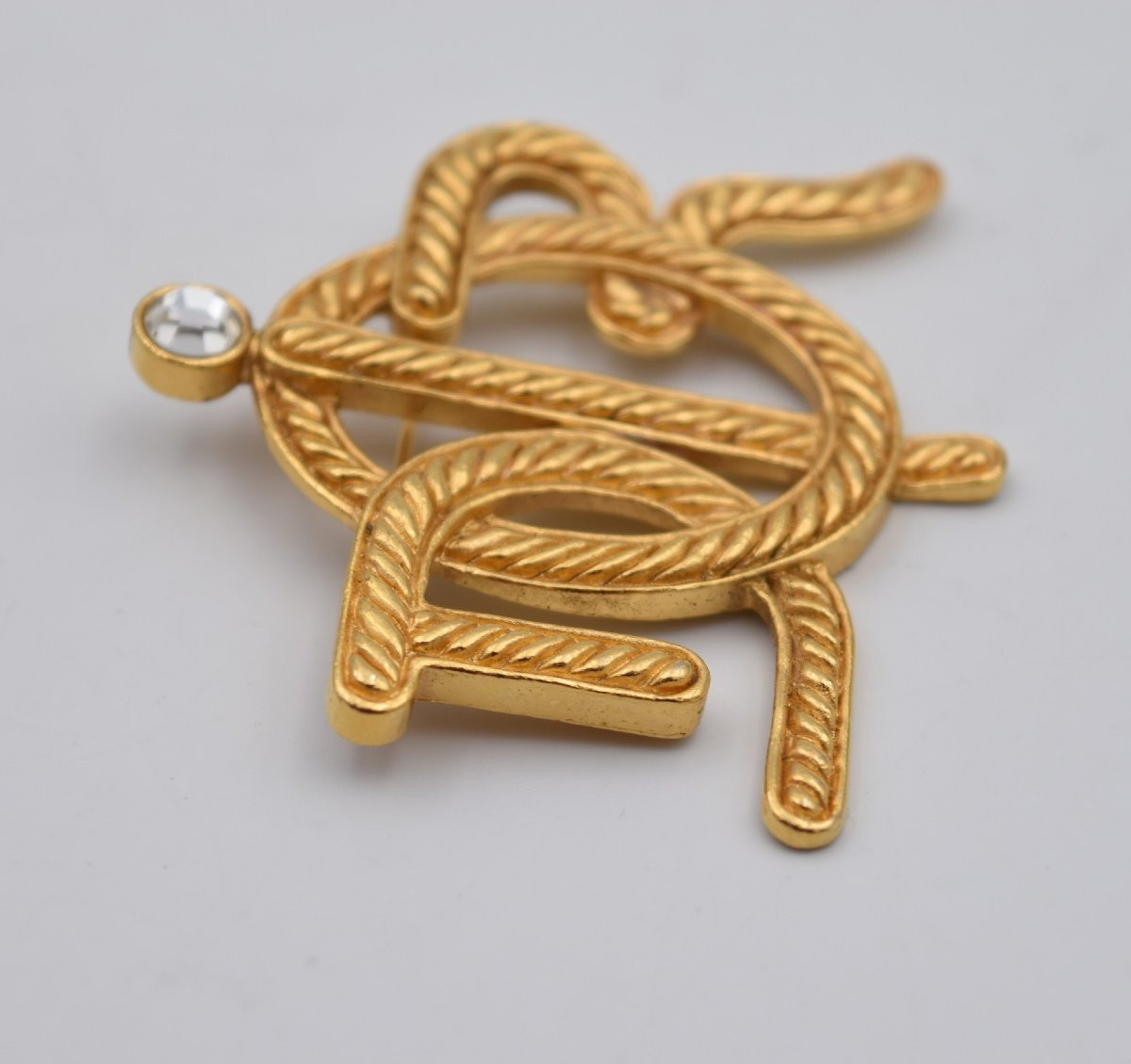 Broche vintage Christian Dior métal doré et strass-photo-5