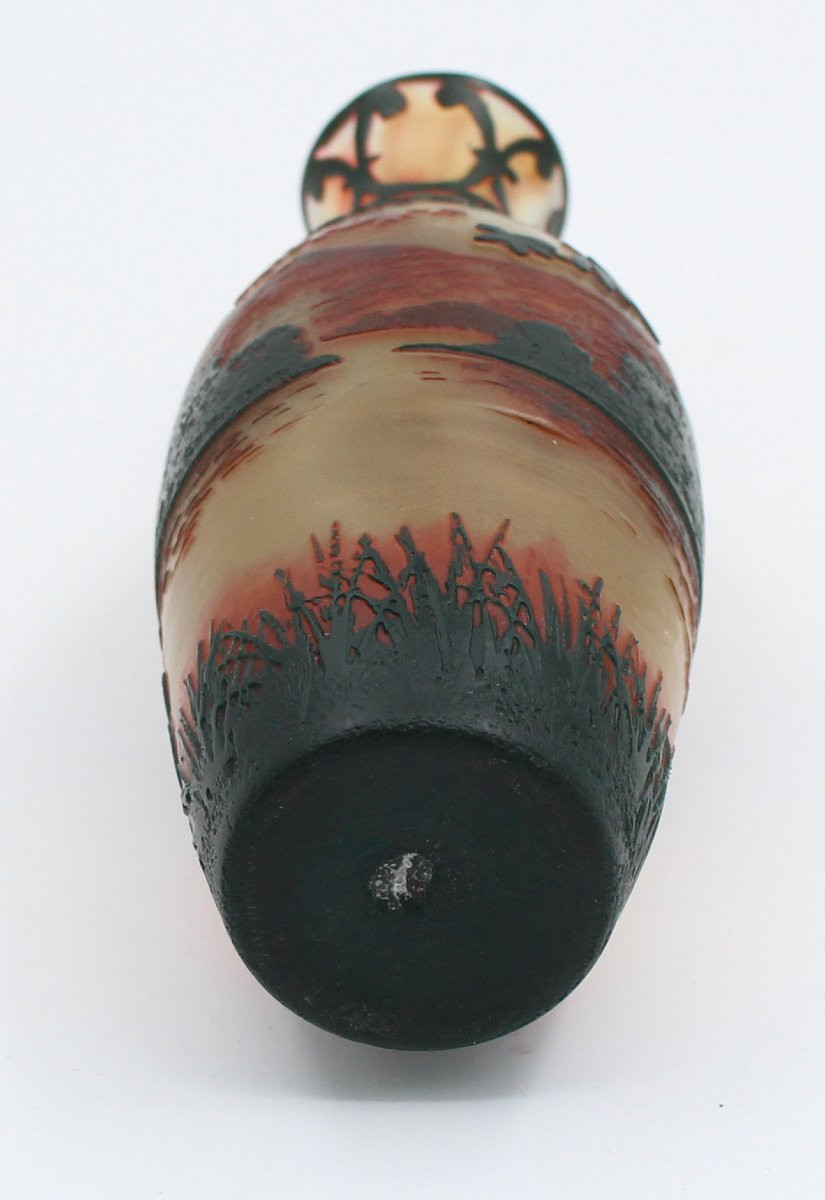 Devez Vase pate de verre MULTICOUCHE à Décor De Paysage Lacustre H= 17.5 cm-photo-2