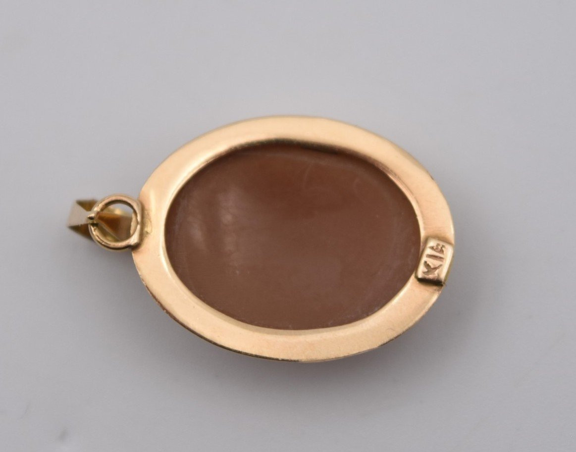 Pendentif vintage or 14 carats et camée de profil d'homme à l'antique-photo-5