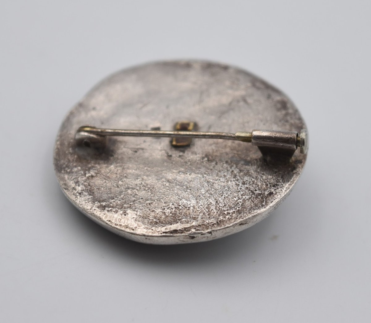 Line Vautrin Brooch In Silvered Bronze And Mother-of-pearl, Signed Lv-photo-6