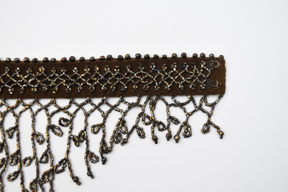 Genuine 1920s Velvet Choker Necklace With Rocailles Pearls From The Roaring Twenties-photo-8