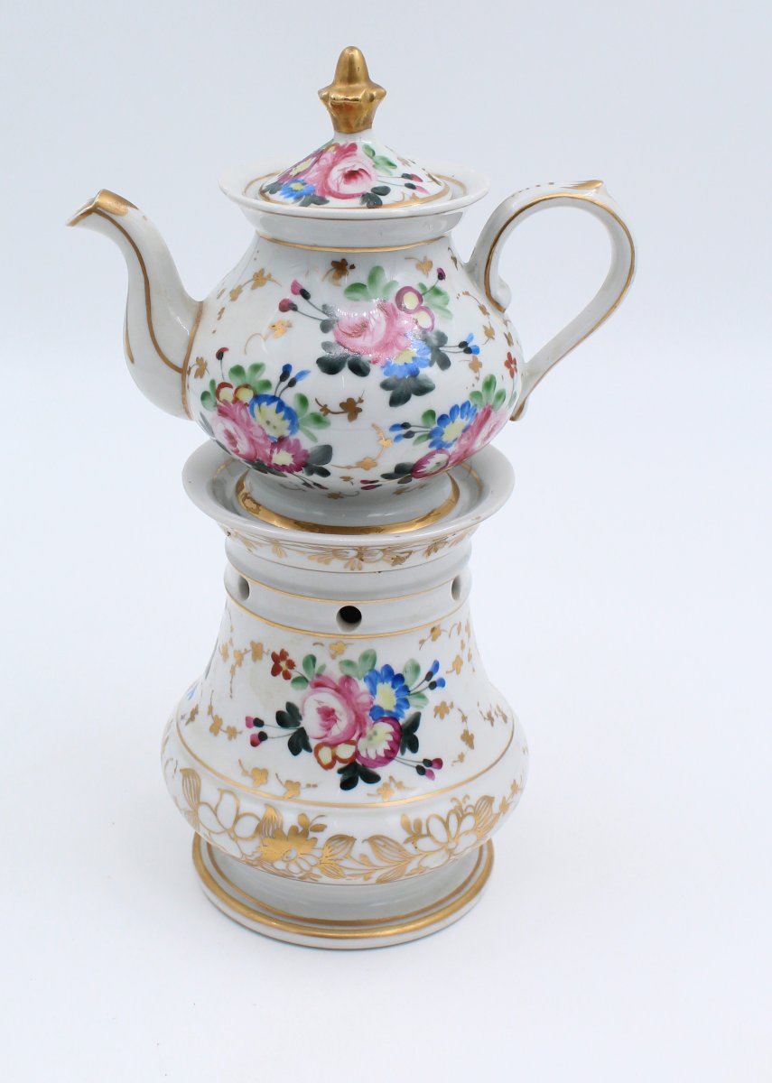 Paris Porcelain Teapot Decorated With Floral Motifs-photo-3
