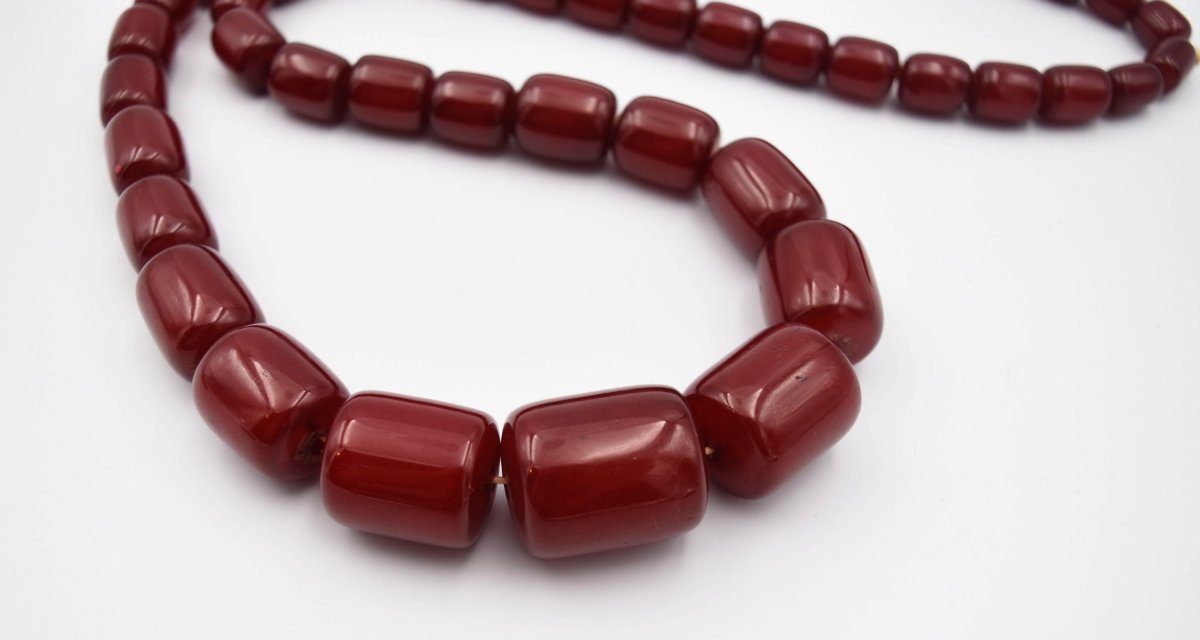 Ancien collier en bakelite rouge red cherry amber futuran-photo-2