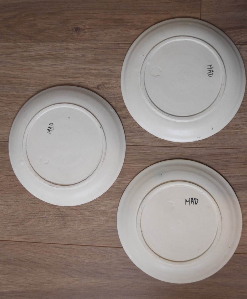 Madoura Workshop: Three Signed Ceramic Plates With Japanese-inspired Designs-photo-2