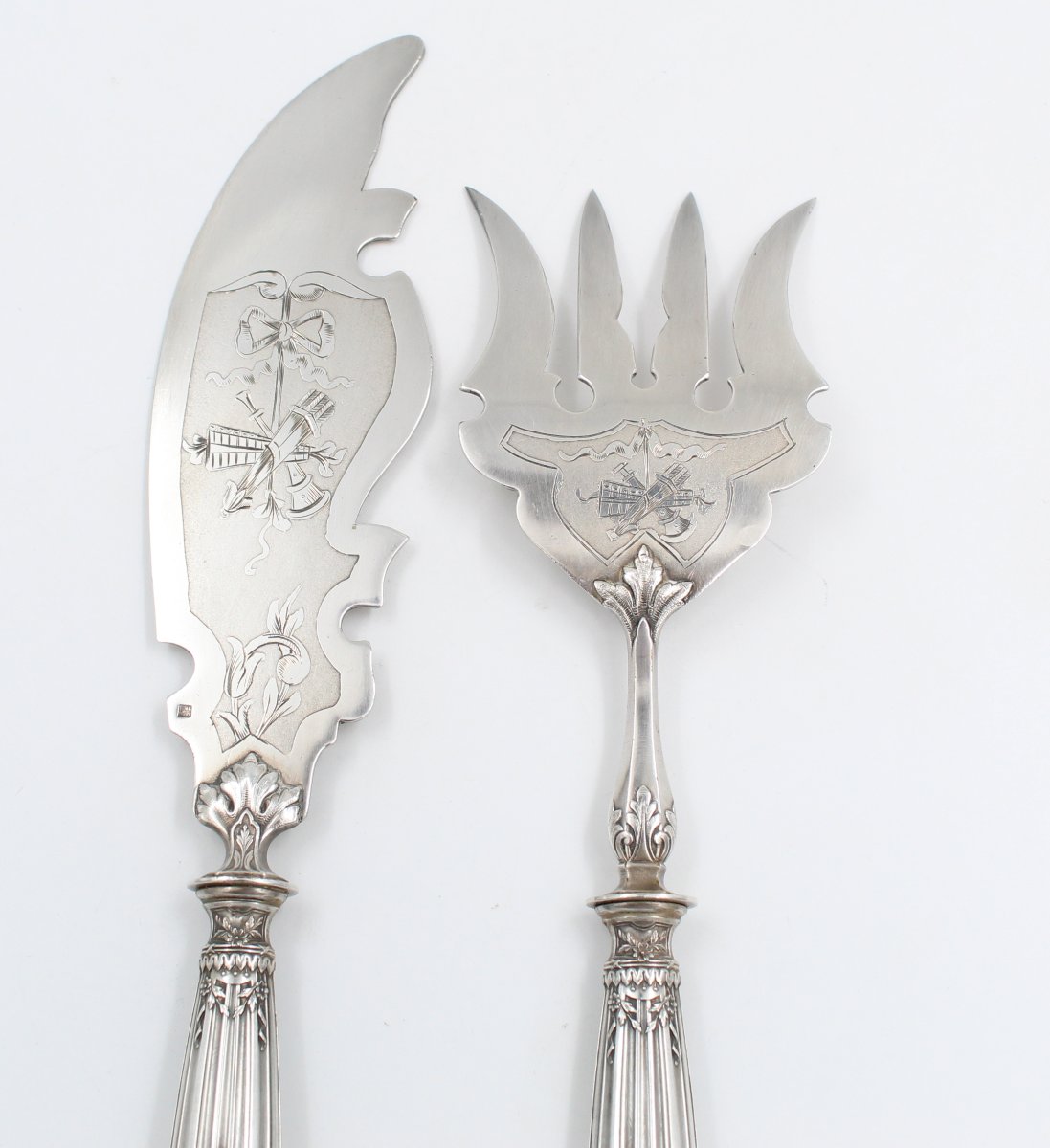 COUVERT DE SERVICE A POISSON EN ARGENT MINERVE ET METAL ARGENTE STYLE LOUIS XVI-photo-3