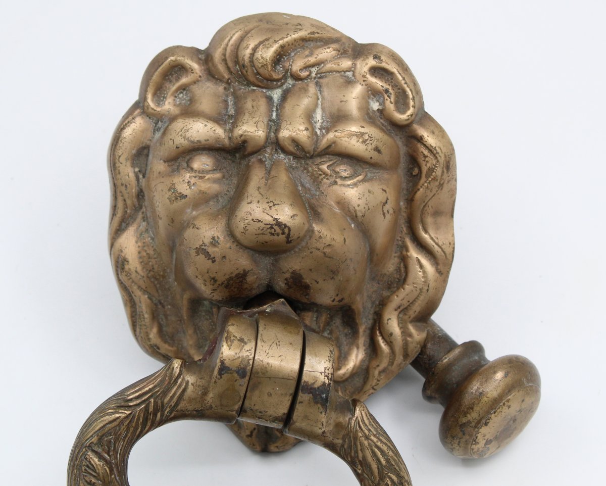 HEURTOIR EN BRONZE ANCIEN TETE DE LION ET SA PORTEE 19 EME-photo-4