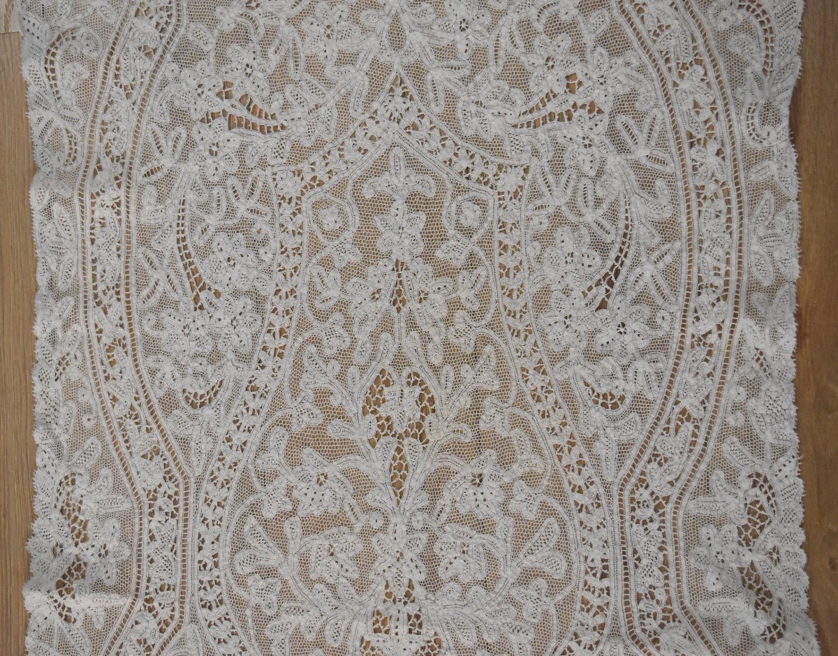 Antique Milan Lace Altar Cloth Or Table Runner -photo-3