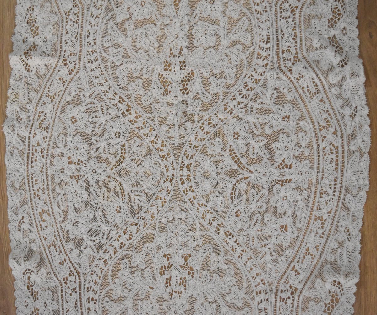 Antique Milan Lace Altar Cloth Or Table Runner -photo-4