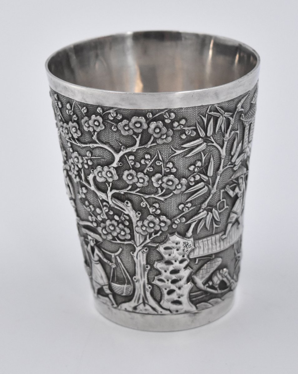 Goblet In Sterling Silver Chinese A Decor Of Village Characters And Bamboo China XX Eme-photo-2