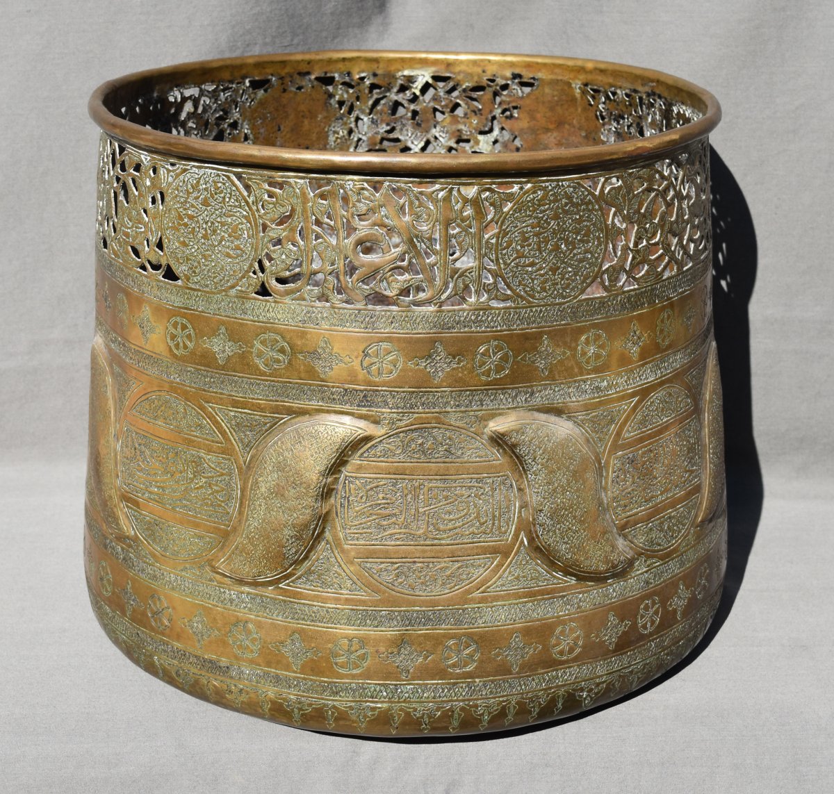Mameluke Style Brass Pot Syria XIX Islamic-photo-2