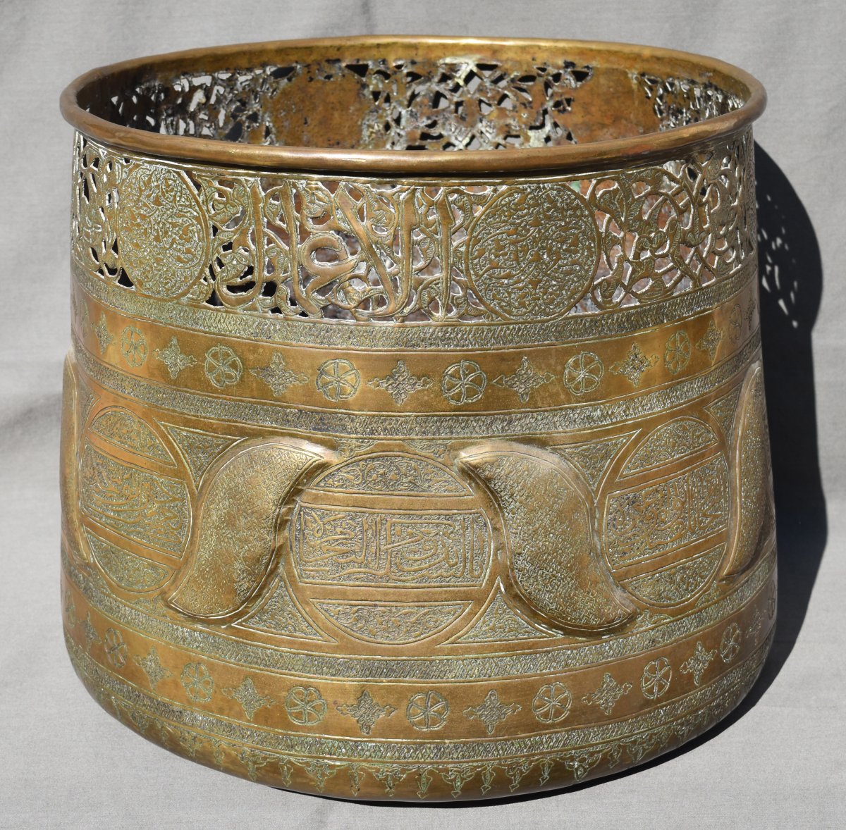 Mameluke Style Brass Pot Syria XIX Islamic-photo-5