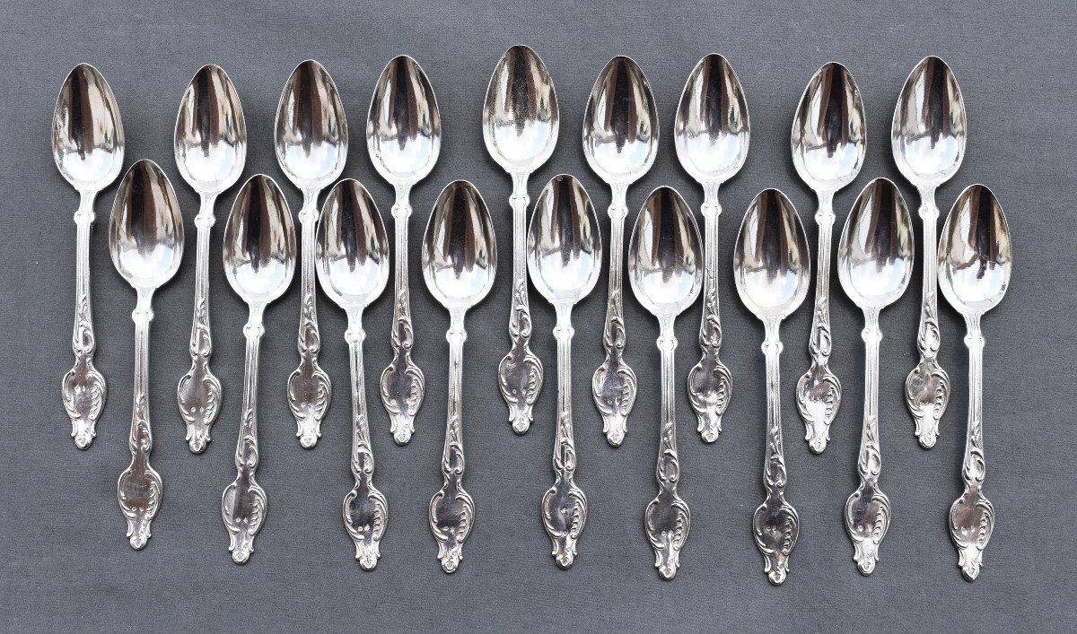 18 Cuilleres A Cafe Argent Massif Mini Poincon Rocaille Louis XV Coffee Spoon