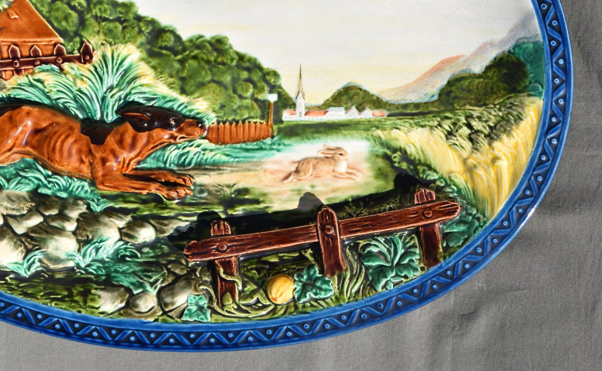 Grand Plat En Fa&iuml;ence De Sarreguemines Decor De Chasse Barbotine Majolica-photo-2