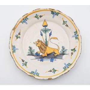 Nevers Earthenware Plate Revolutionary Period 18 Eme Roaring Lion