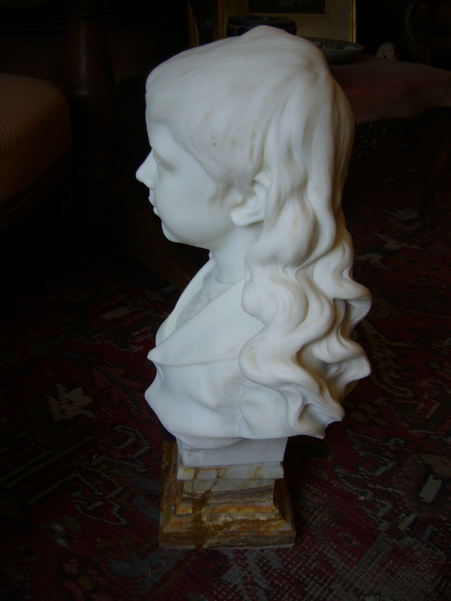 Buste d enfant en marbre par CARLIER-photo-1