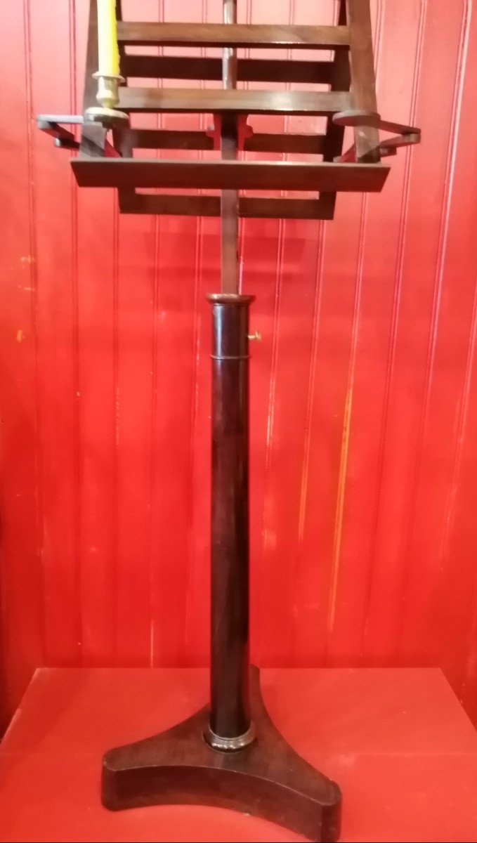Lectern-photo-5