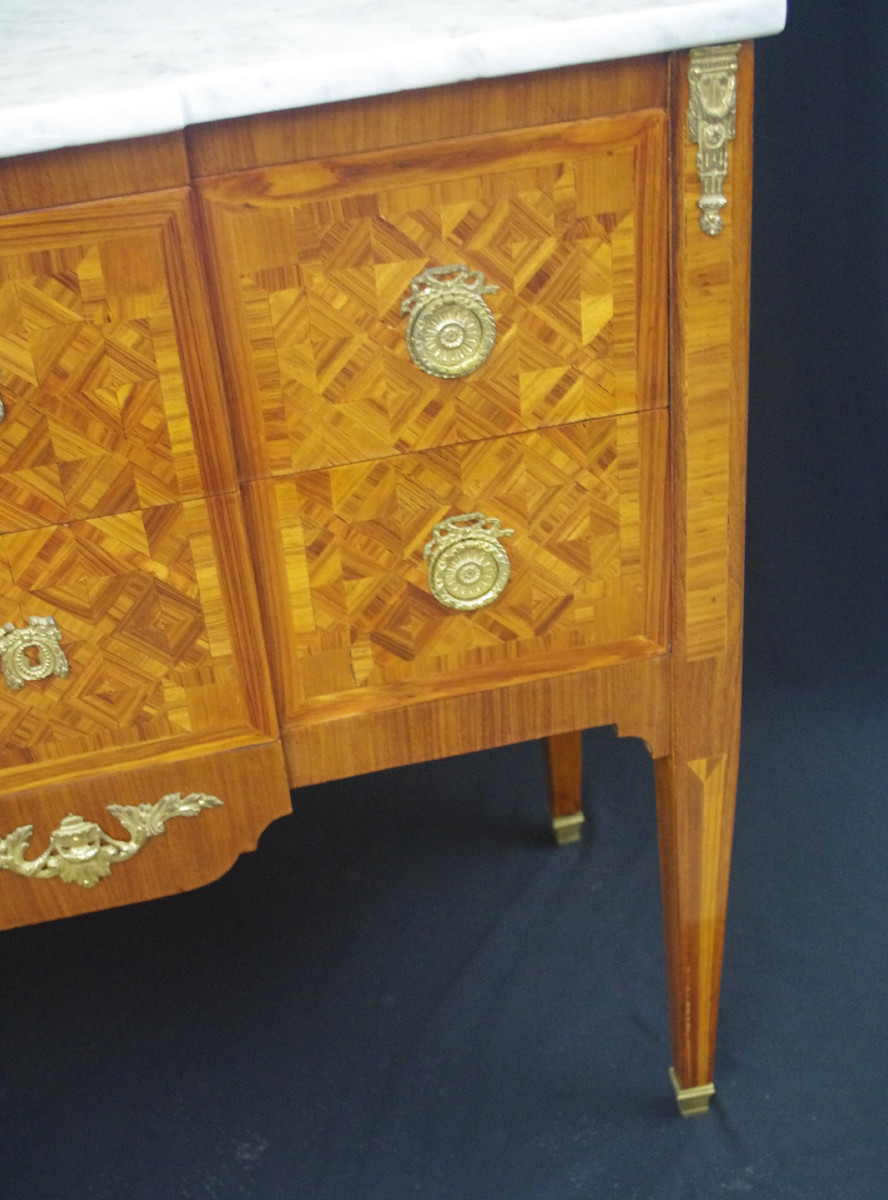 PETITE COMMODE SAUTEUSE-photo-3