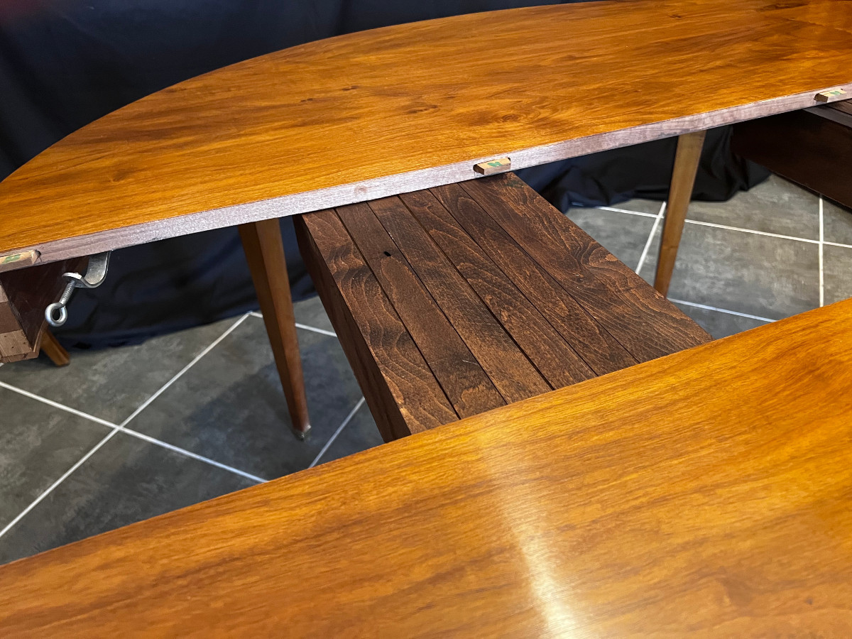 Table à ceinture(ou bandeau) en noyer massif.      -photo-4