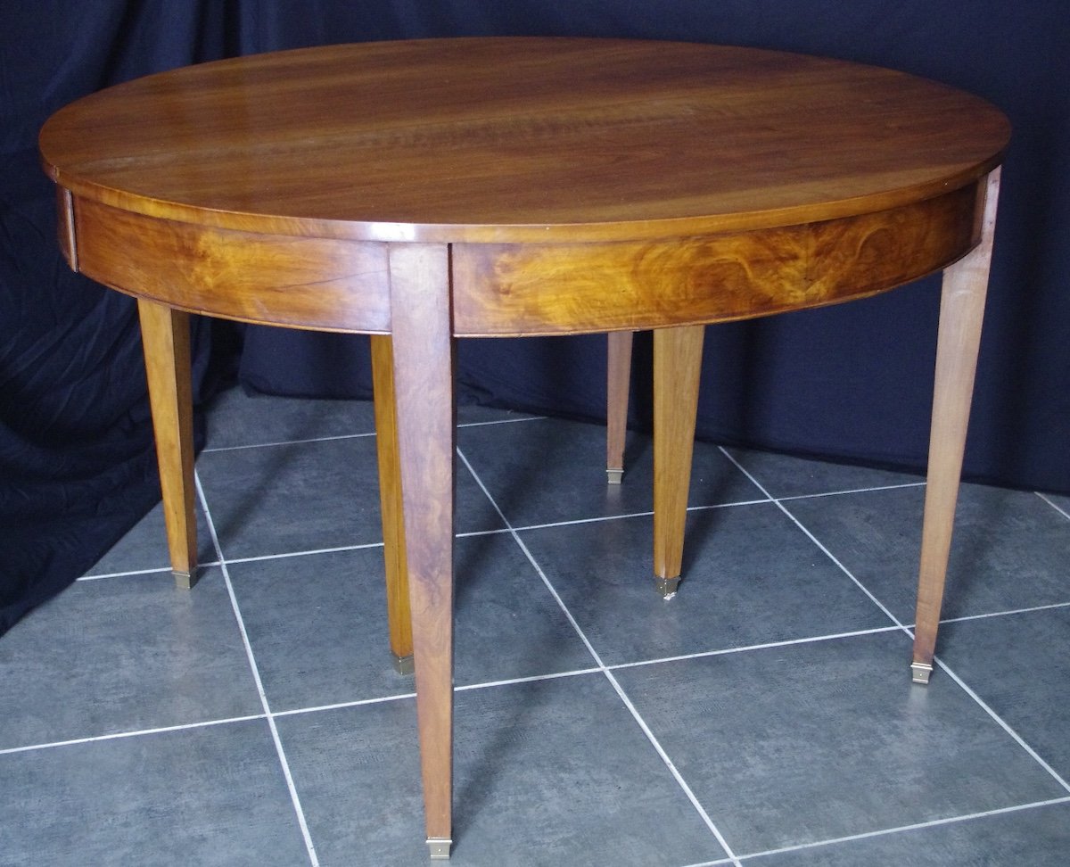 Table à ceinture(ou bandeau) en noyer massif.-photo-3