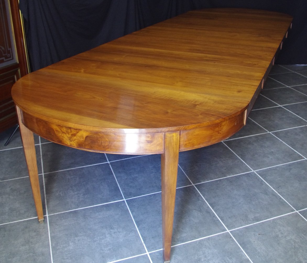 Table à ceinture(ou bandeau) en noyer massif.-photo-4