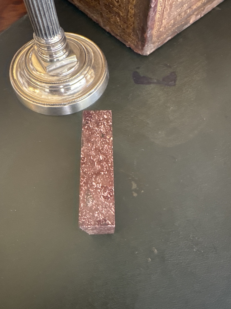 Socle en porphyre-photo-3