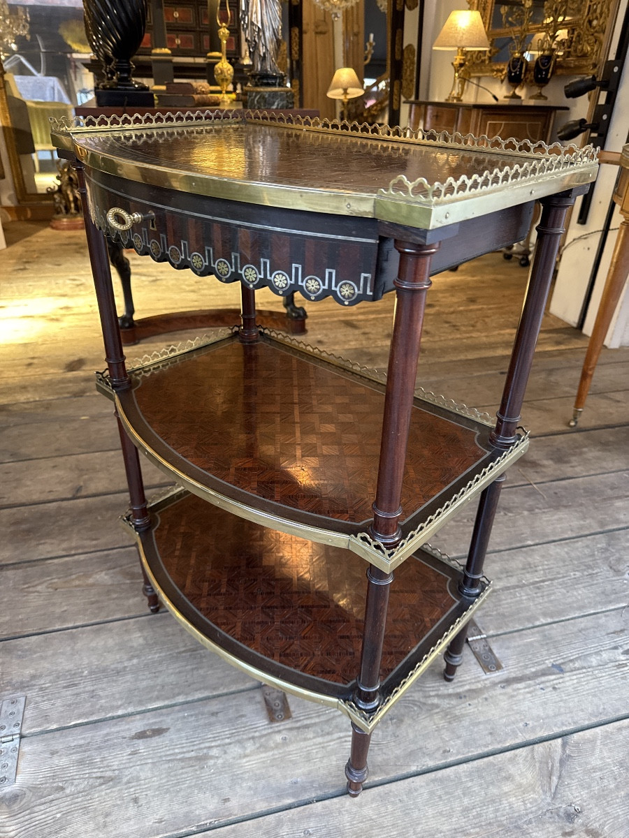 Small Piece Of Furniture-photo-3